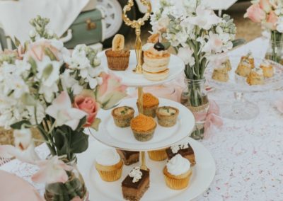 vintage caravan for hire Melbourne and surrounding regions for functions, birthdays, engagement parties and weddings