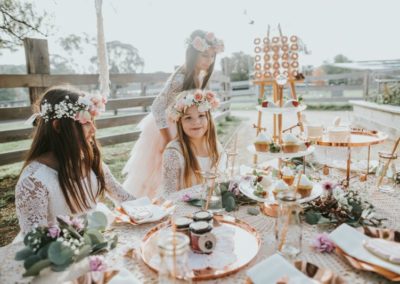 vintage caravan for hire Melbourne and surrounding regions for functions, birthdays, engagement parties and weddings
